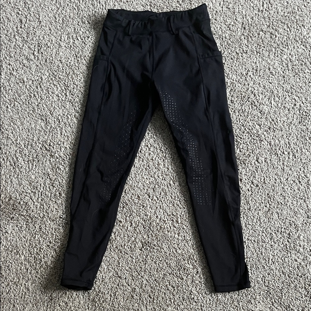 Girls riding leggings
